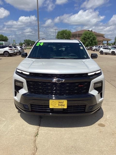 2024 Chevrolet Traverse — side profile view