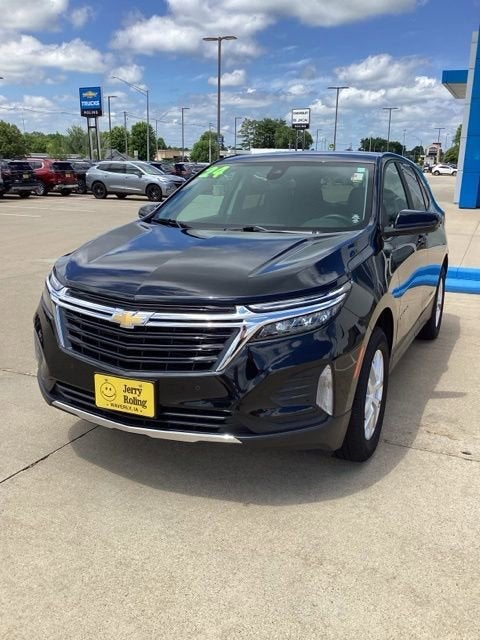 2024 Chevrolet Equinox LT in Mosaic Black Metallic — front three-quarter view